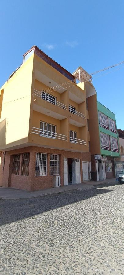Apartament Oscar Mindelo Zewnętrze zdjęcie